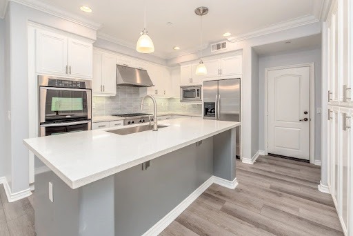 Countertop Installation